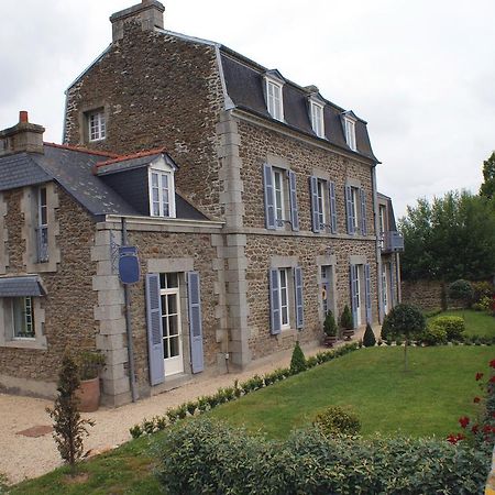 La Gougeonnais Hotel La Richardais Buitenkant foto